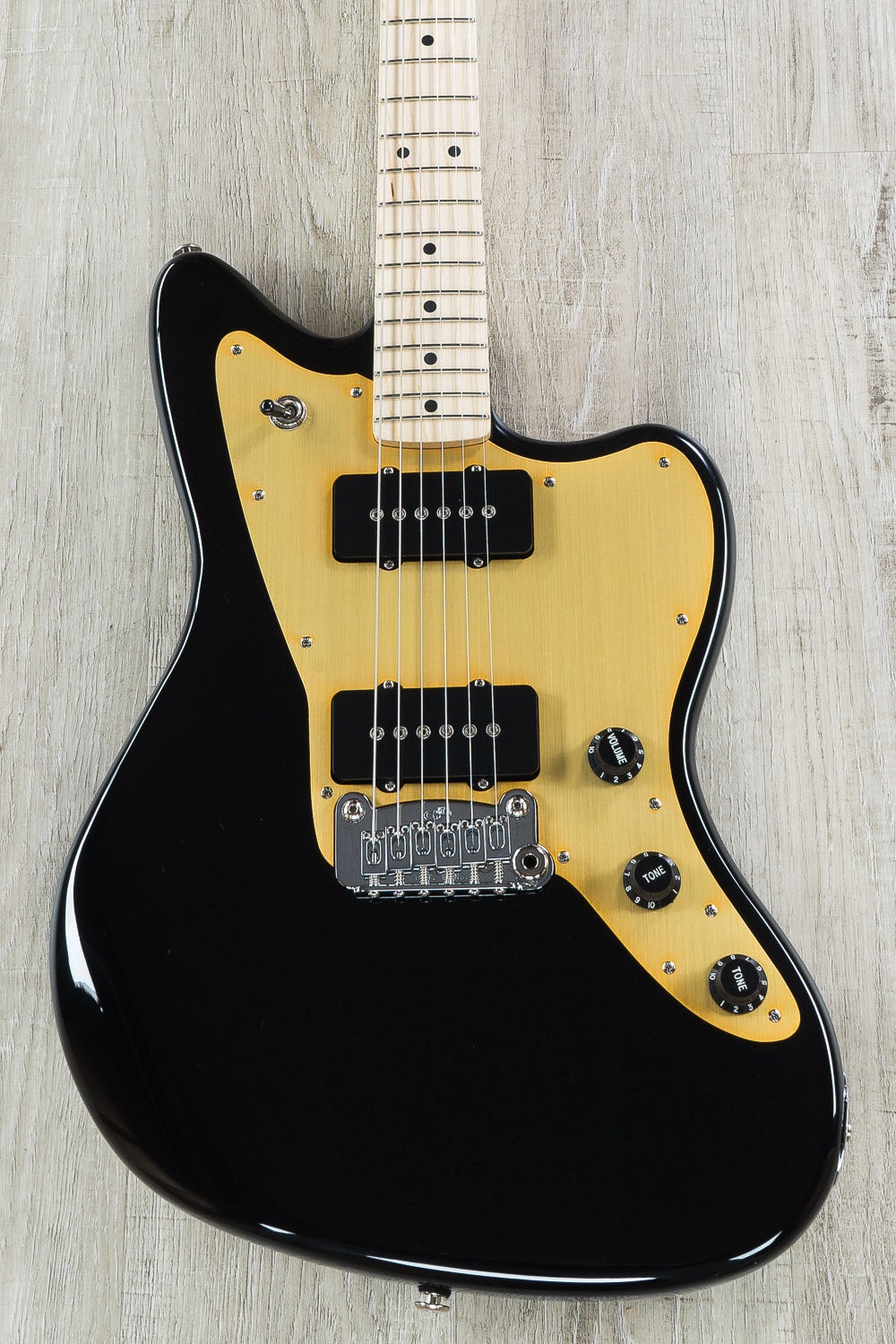 G&L USA Doheny Offset Guitar, Black, Gold Anodized Pickguard, Maple  Fretboard, Satin Neck Finish, Trem Bridge, Only 7.6 lbs.